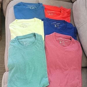 Banana Republic tshirt size small